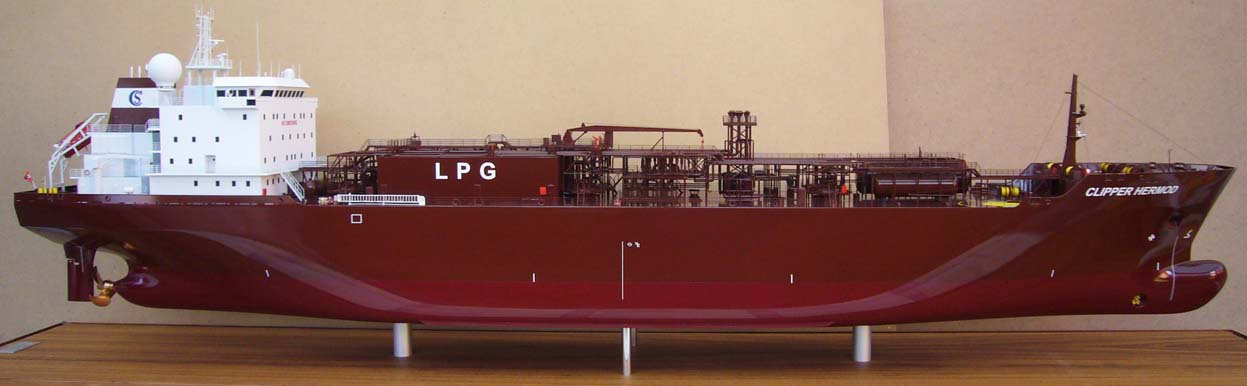 CLIPPER HERMOD LPG-Tanker Bordeaux-Rot